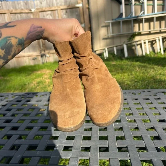Munro Scout Tobacco Suede Ruched‎ Water Resistant Comfort Bootie size 5.5 - Picture 7 of 10